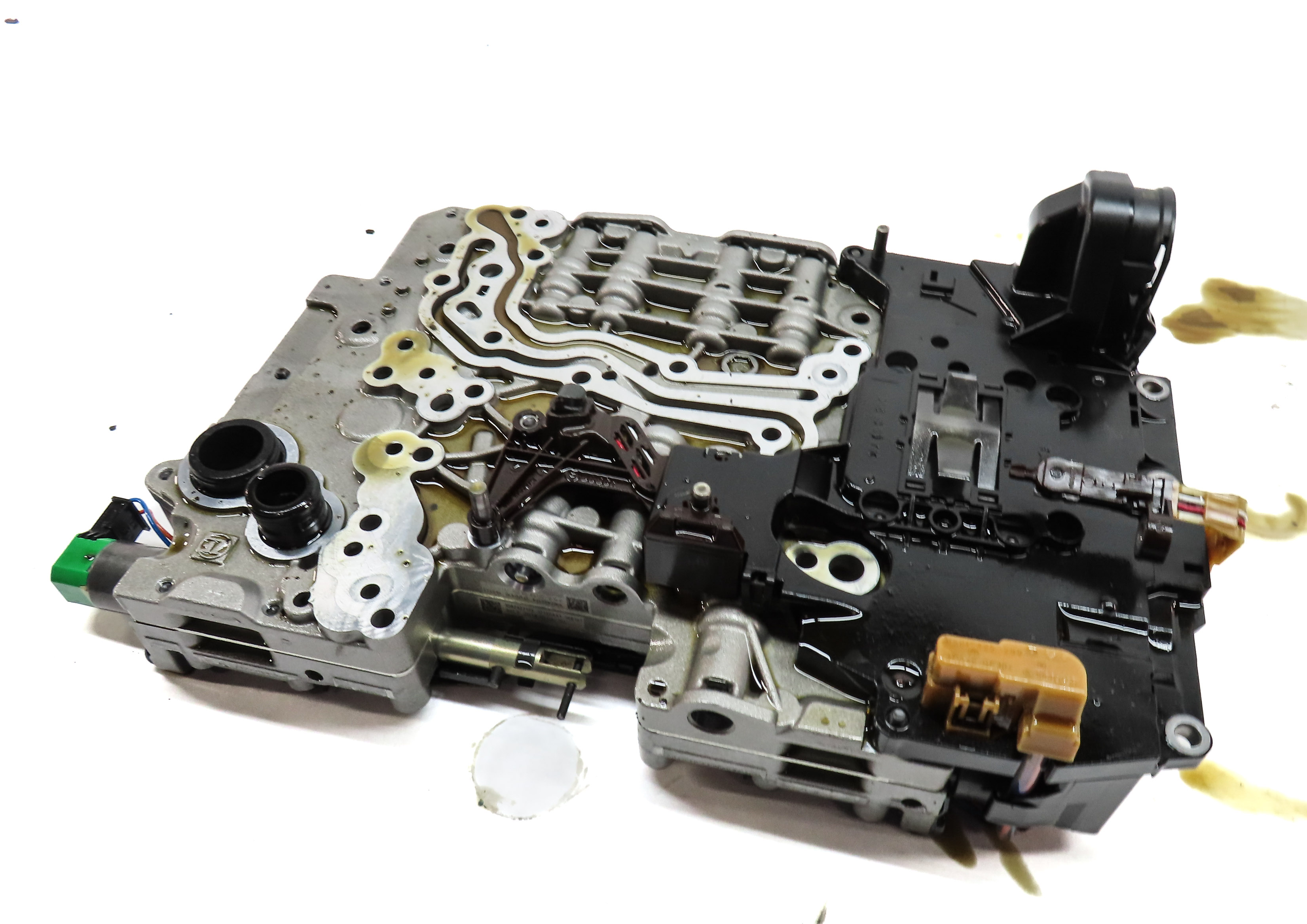 14-16 LR4 - RANGE ROVER SPORT (L405 L494) TRANSMISSION VALVE BODY w/ START STOP — exact item pictured